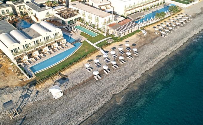 Giannoulis Grand Bay Beach Resort