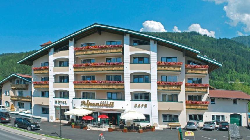 Hotel Alpenwelt